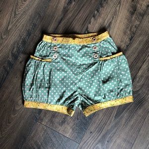 Matilda Jane with Joanna Gaines shorts
